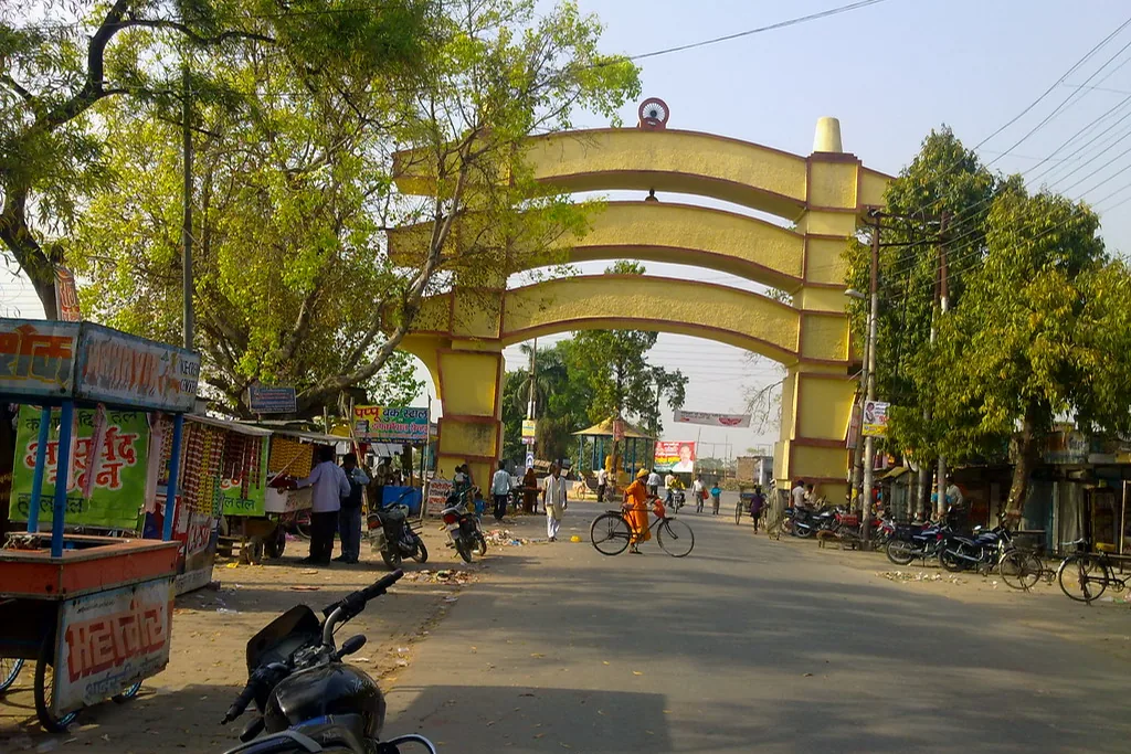 Mahaparinirvana site entrance at Kushinagar